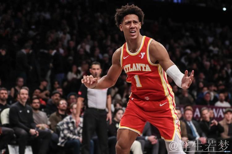 杰伦-约翰逊妙传助攻,奥孔古空切灌篮完成配合 杰伦-约翰逊妙传助攻,奥孔古空切灌篮完成配合